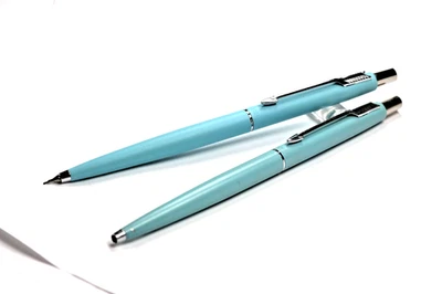 PARKER CLASSIC BALLPOINT AND PENCIL SET     USED/WORKING - Image 1 of 4