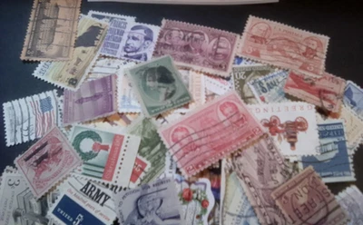 100 Stamps Nice Group -US Postage Stamp Lots-MOST ALL DIFFERENT USED - LOT#M2366 - Image 1 of 3