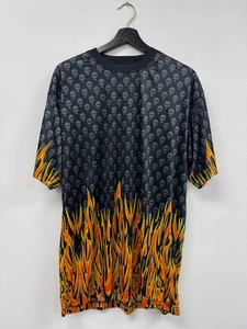 Camisa De Colección Sin Límites Grande Negra Calavera Llamas Gráfico Y2K Camiseta - Imagen 1 de 5