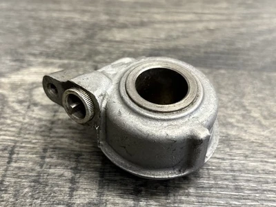 VT1100C VT1100C2 Shadow Spirit Sabre Honda Front Wheel Speedo Drive Gear Box OEM - Image 1 of 3