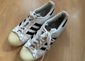 adidas Superstar Weiß mit Schwarzen Streifen Größe 44 - Bild 1 von 6