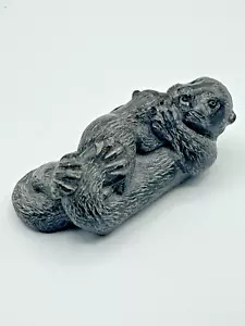 Carved Soapstone Mother Otter and Pup Figure Hand Made Animal Decor 3.5" - Picture 1 of 8