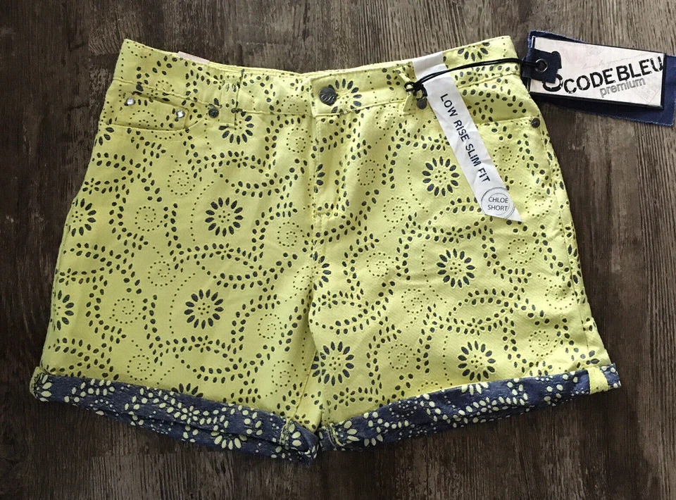 NWT Code Bleu Premium Yellow Blue Eyelet Dress Shorts Size 12 Inseam 6" Inseam - Image 1 of 4