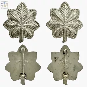 INSIGNIA DE RANGO TENIENTE CORONEL DEL EJÉRCITO DE ESTADOS UNIDOS DE LA SEGUNDA GUERRA MUNDIAL 1-1/8"" X 1"" MEYER SHOLD-R-FORM #11 - Imagen 1 de 5