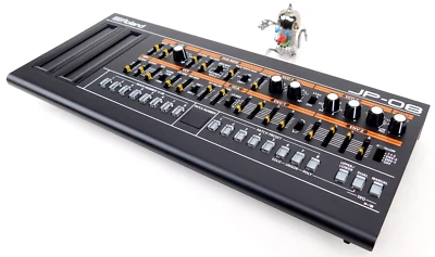 Roland JP-08 Boutique Synthesizer Jupiter + Fast Neuwertig + 1,5Jahre Garantie - Bild 1 von 4
