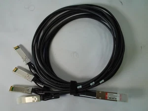 FS Q-4S28PC02 2m (7ft) 100G QSFP28 to SFP28 Breakout DAC Cable (V3061) - Picture 1 of 3