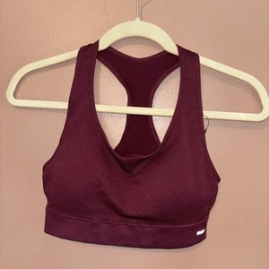 Reebok Women’s Sports Bra Burgundy SZ Medium - Picture 1 of 6