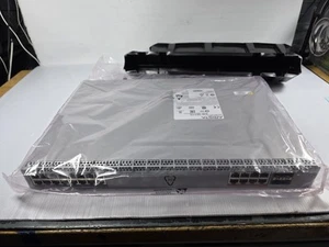 ARISTA CCS-720XP-24ZY4 - Picture 1 of 8