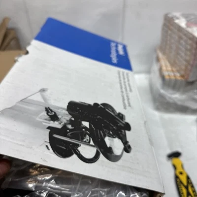 Fuel Pump Module Assembly Delphi FG0817 fits 04-06 Dodge Ram 1500 - Image 1 of 3