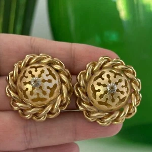 Gold Tone Round Ciner Earrings Chain Edge Detail - Picture 1 of 4