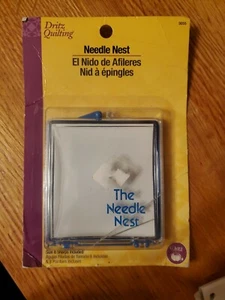 Dritz 3055  Quilting Quilter's Needle Nest-W/2 Needles - Picture 1 of 2