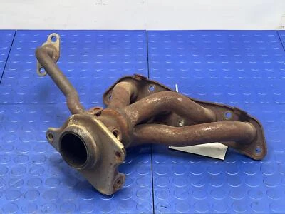 Colector de escape Toyota 1,8 L compatible con Prius Prius V CT200H genuino OEM 1714137150 Foto 1 de 4