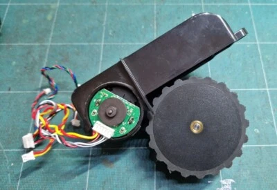 Proscenic M6 PRO Ruota Destra Completa  - Immagine 1 di 2