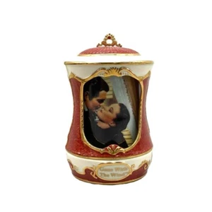 Gone With The Wind Rotating Music Box Fiery Embrace First Issue A4825 RARE - Picture 1 of 4