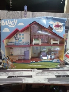 BLUEY Family Home Playset - 13024 - Picture 1 of 6