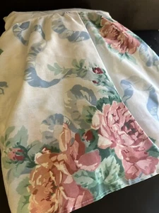 Vintage Bed Skirt Dust Ruffle Full Size Cottage Floral Blue Pink Peony USA - Picture 1 of 24