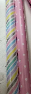 2 rotoli di carta da imballaggio regalo 3 m rosa a pois e pastello multi strisce - Foto 1 di 1