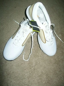 Zapatos de golf Nike Lunarlon 418376-171 blancos/dorados para mujer talla 9 NUEVOS SIN CAJA - Imagen 1 de 4