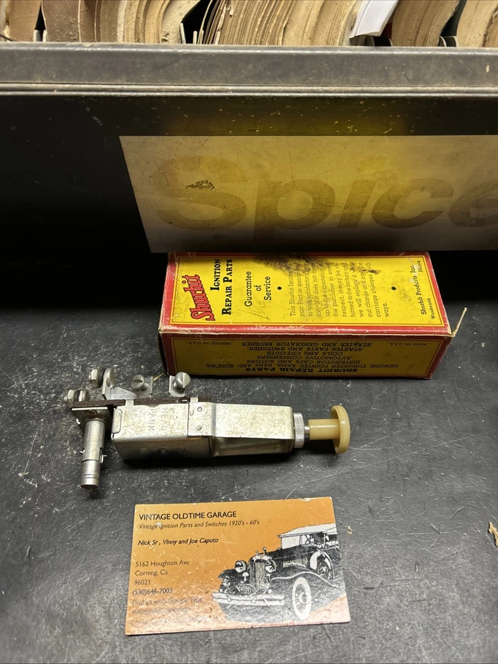 1936 1938 1939 1940 1948 1950 1951 1952 1953 1954 Interruptor de faros Chevrolet Foto 1 de 4