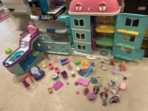 Gabby's Purrfect Puppenhaus, Kreuzfahrtschiff und Carlita Auto mit mehreren Figuren - Bild 1 von 4