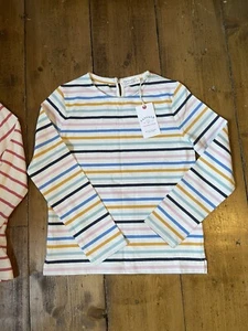 BNWT FATFACE Girls NEW White Striped Long Sleeve Top Age 6-7 - Picture 1 of 3