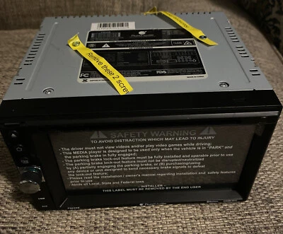 Planet Audio P9630B 2-DIN 6.2" Stereo Touchscreen DVD USB SD AUX  NO REMOTE - Image 1 of 3