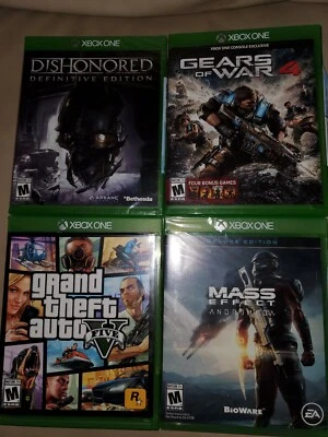 Gears of War 4 / Grand Theft Auto V Mass Effect Xbox One Spiele - Bild 1 von 4
