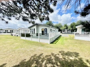 property for sale in uk - Picture 1 of 1