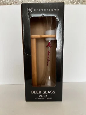 Vaso de cerveza Atlanta Braves 24 OZ con soporte de bambú oficial MLB Memory Company NUEVO Foto 1 de 4