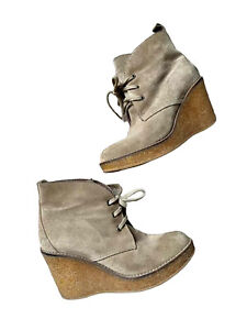 Serafini Etoile Shoes Italian Suede Wedge lace booties color Tan beige size 9