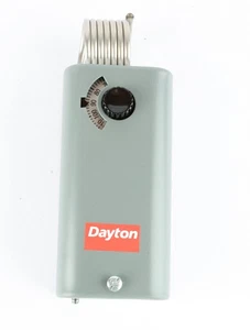 Dayton 2E206 Temperature Switch, 30 to 110°F (-1 to 43°C), Single Stage, SPDT - Picture 1 of 6