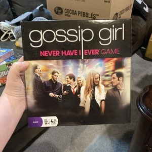 Gossip Girl Game Never Have I Ever - Picture 1 of 2