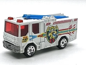 1998/MATCHBOX/DENNIS SABRE/WHITE/DIECAST/FIRE TRUCK/1:96/HC FD/Alarm04 Unit/Rare - Picture 1 of 8