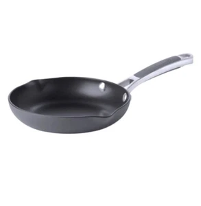 Calphalon Simply Easy System 8-in. Omelette Pan: Gray - Picture 1 of 3