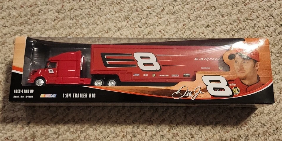 Winner's Circle Dale Earnhardt Jr 8 1 64 Trailer Rig Diecast 54187