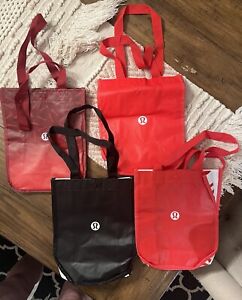 LOT of 4 Lululemon Reusable Tote Lunch Shopping Bag 4 Small -EEUC! Varying Color
