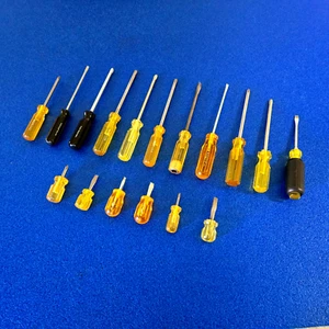17pc MILITARY SURPLUS XCELITE AMALITE PRATT READ IRWIN J&H BRAND SCREWDRIVER SET - Imagen 1 de 20