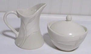 Pfaltzgraff Linea Calla Lily Sugar and Creamer Set - Picture 1 of 3
