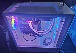 Custom PC - High End, Complete PC / Intel i7-13700K - Excellent Condition! - Picture 1 of 3
