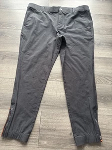 Pantaloni Psycho Bunny Madison Commuter leggeri elasticizzati in vita neri taglia 38 - Foto 1 di 15