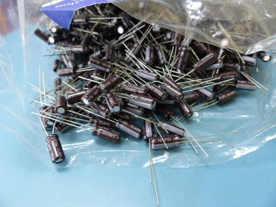 TEAPO  SEK100M050ST Qty of 200 per Lot CAP 10µF 50V - image 1 of 4