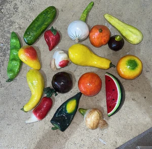 18 PAPPMACHE OBST UND GEMÜSE lebensgroß SEHR SCHÖN - Bild 1 von 4