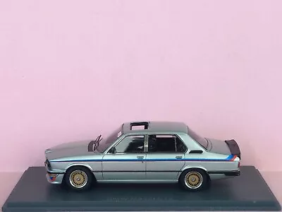 neo 1:43 bmw m535l e12 silver 1978 neo43471 - Immagine 1 di 4
