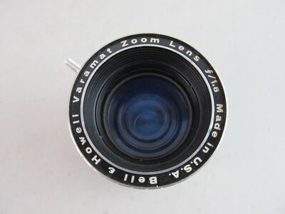 Vintage BELL & HOWELL VARAMAT ZOOM LENS F/1.8 WIDE NORMAL TELEPHOTO ZOOM MOVIE - Image 1 of 4