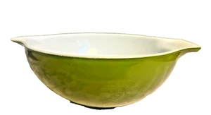 Pyrex 444 Verde Cinderella Nesting Bowl Avocado Green 4 Quart Vintage 70s - Picture 1 of 4