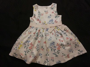 Vestido Carters Talla 2T 100% Algodón Tul Nylon Slip Conejitos Mariposas Estampado Floral - Imagen 1 de 14