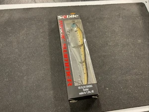 Señuelo de pesca Sebile Magic Swimmer 165 hundimiento lento “Bunker” - Imagen 1 de 3