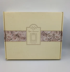 Lenox Opal Innocence 5x7 Frame Porcelain Wedding Gift - New in Box - Picture 1 of 8