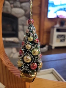 Spazzola bottiglia scintillante albero di Natale 4,5" ornamento con campana BB7 - Foto 1 di 3