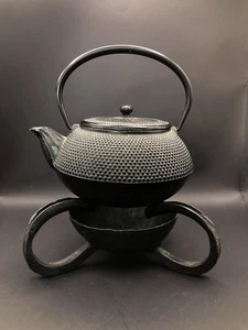 Tetsubin giapponese in ghisa con fornello  - Foto 1 di 7